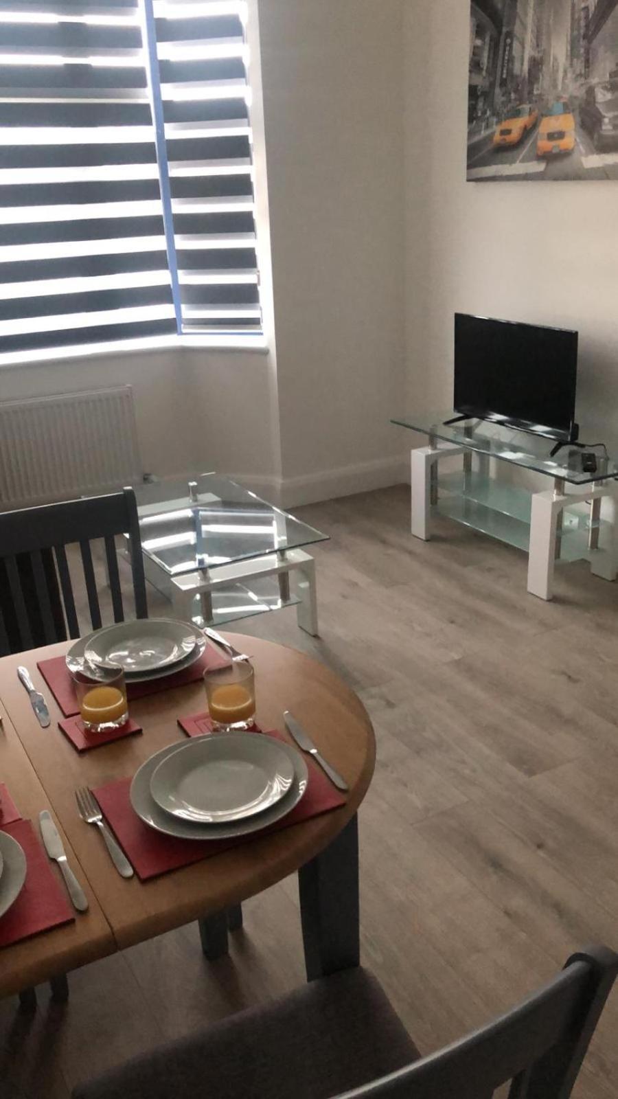 דירות Sapphire House טלפורד מראה חיצוני תמונה